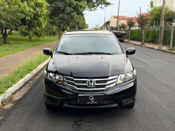 HONDA CITY 1.5 LX 16V FLEX 4P MANUAL HONDA CITY 1.5 LX 16V FLEX 4P MANUAL